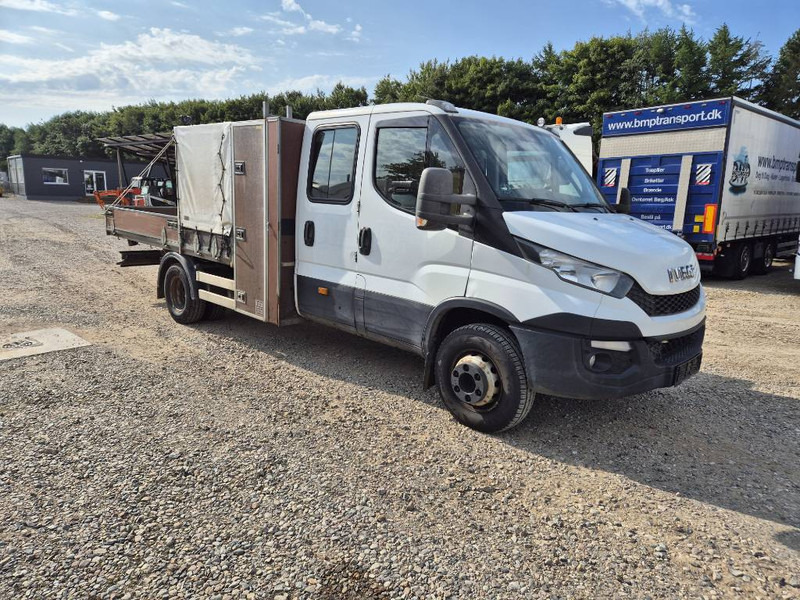 Iveco Daily 70c17 // med lad og presenning - Грузовик бортовой/ Платформа: фото 4 Iveco Daily 70c17 // med lad og presenning - Грузовик бортовой/ Платформа: фото 4