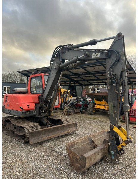 Komatsu PC 75 - Мини-экскаватор: фото 2 Komatsu PC 75 - Мини-экскаватор: фото 2