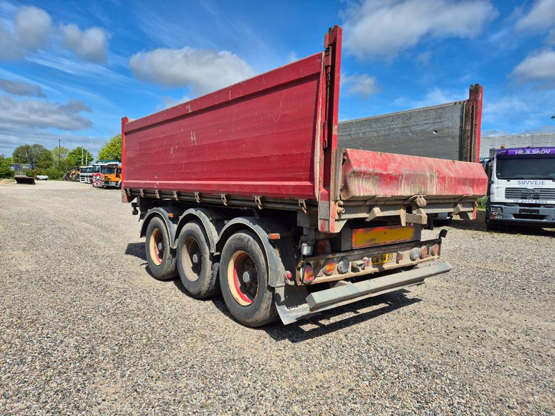 Nopa 3 axle tipper - Самосвальный прицеп: фото 1 Nopa 3 axle tipper - Самосвальный прицеп: фото 1