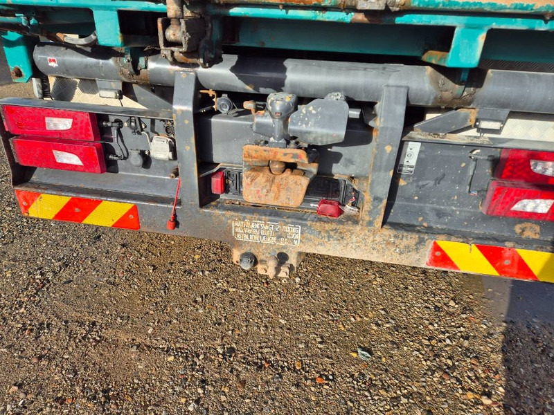 Автоманипулятор Scania G490 8x2/6 // HMF 2620 K-5 // Pendellad: фото 16 Автоманипулятор Scania G490 8x2/6 // HMF 2620 K-5 // Pendellad: фото 16