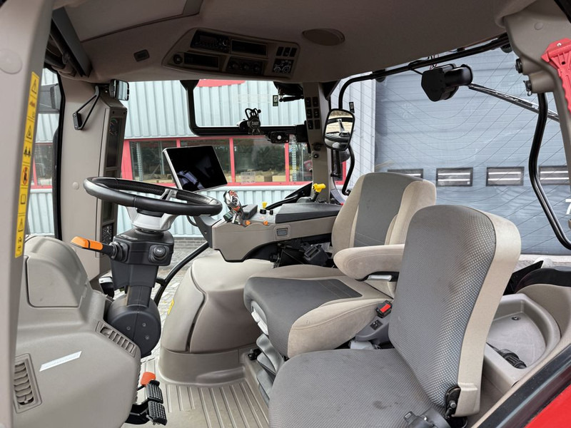 Case IH Maxxum 150 CVXDrive - Трактор: фото 5 Case IH Maxxum 150 CVXDrive - Трактор: фото 5