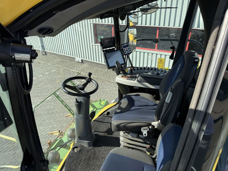 New Holland FR550 Forage Cruiser + Krone Easycollect - Кормоуборочный комбайн: фото 5 New Holland FR550 Forage Cruiser + Krone Easycollect - Кормоуборочный комбайн: фото 5