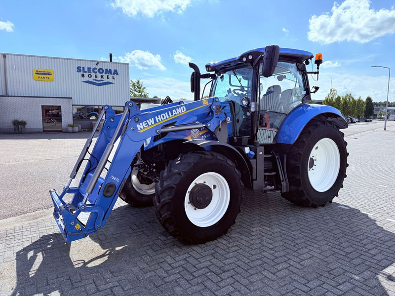 New Holland T6.165 AC + TL750 Voorlader - Трактор: фото 1 New Holland T6.165 AC + TL750 Voorlader - Трактор: фото 1