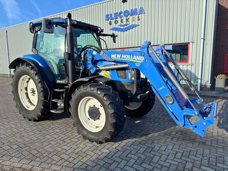 New Holland T6010 Plus + 750TL Voorlader - Трактор: фото 4 New Holland T6010 Plus + 750TL Voorlader - Трактор: фото 4