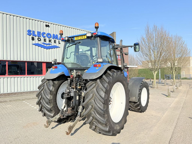 New Holland TM120 Range Command Fronthef + PTO - Трактор: фото 3 New Holland TM120 Range Command Fronthef + PTO - Трактор: фото 3