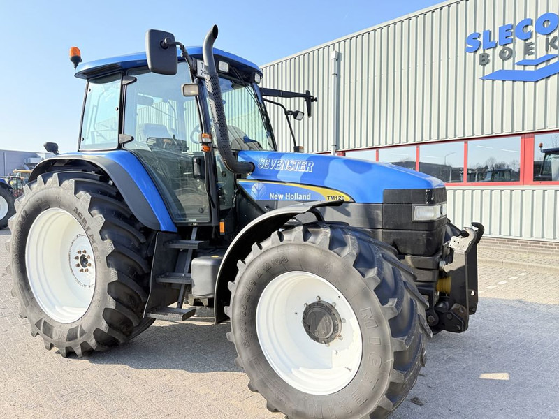 New Holland TM120 Range Command Fronthef + PTO - Трактор: фото 4 New Holland TM120 Range Command Fronthef + PTO - Трактор: фото 4
