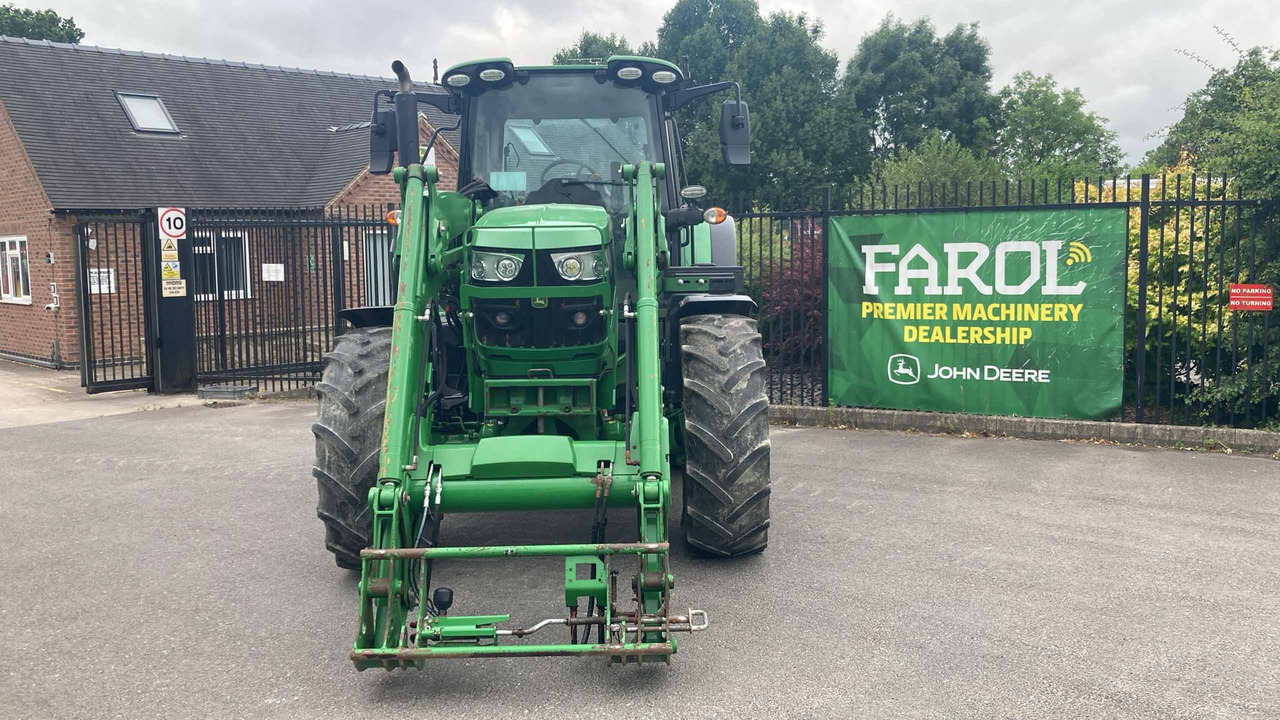John Deere 6130M - Трактор: фото 4 John Deere 6130M - Трактор: фото 4