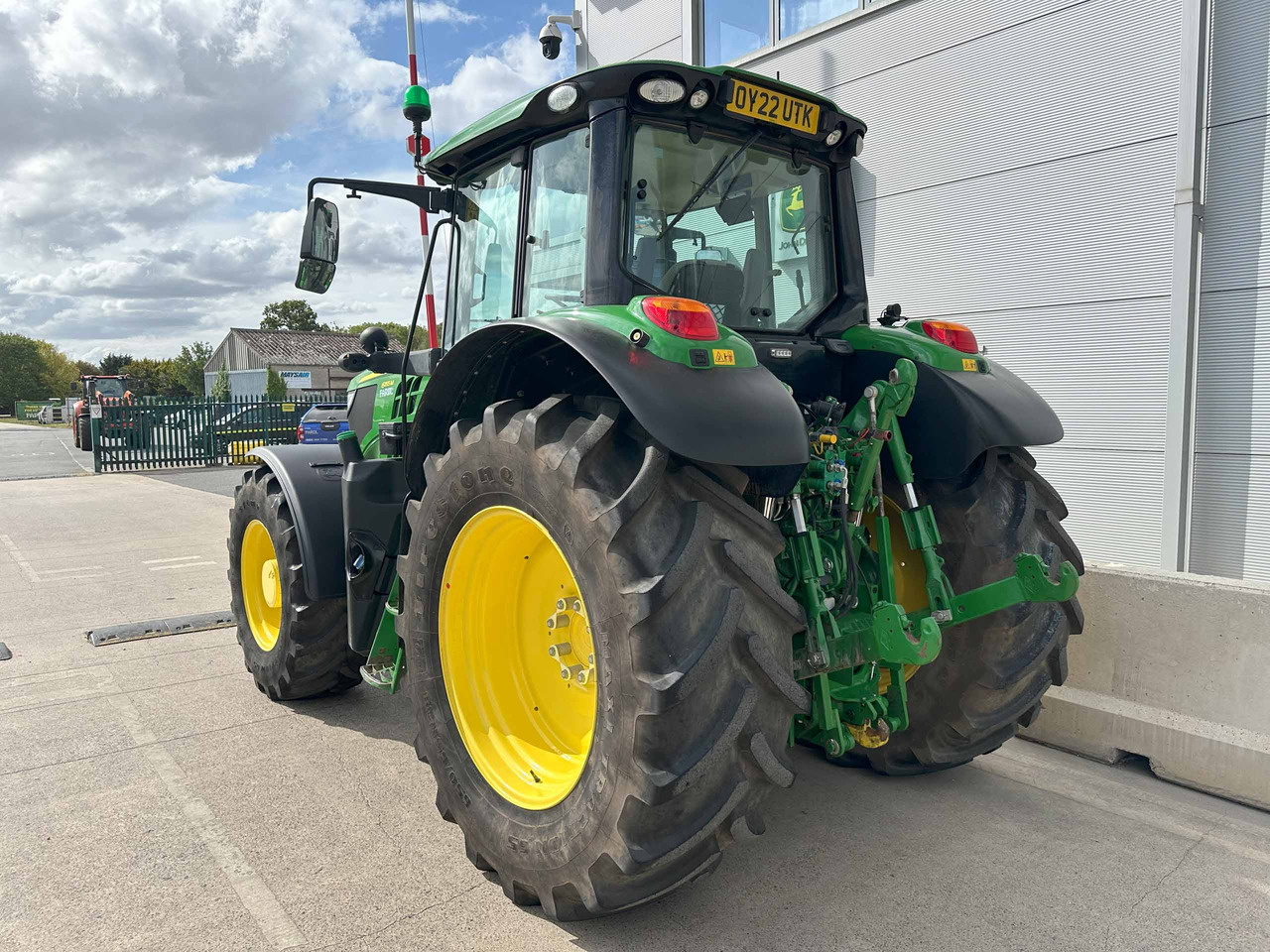 John Deere 6155M - Трактор: фото 3 John Deere 6155M - Трактор: фото 3