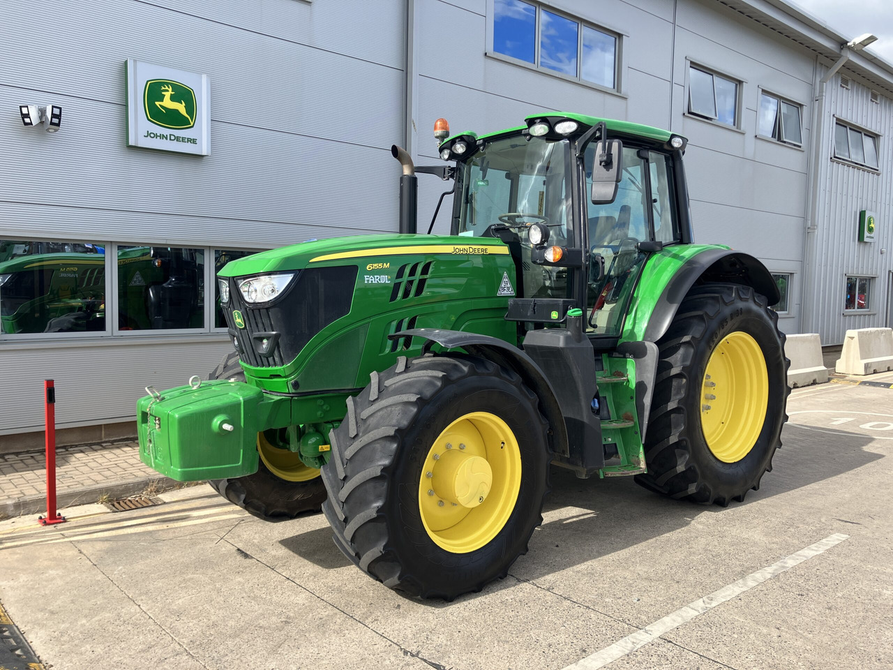 John Deere 6155M - Трактор: фото 2 John Deere 6155M - Трактор: фото 2