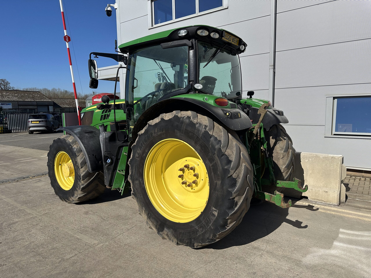 John Deere 6155R - Трактор: фото 2 John Deere 6155R - Трактор: фото 2