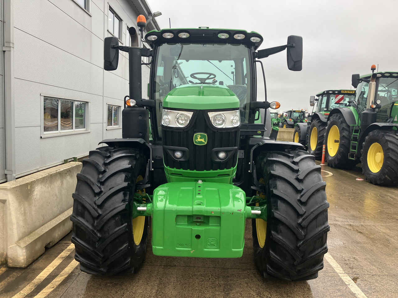 Трактор John Deere 6R 185: фото 7