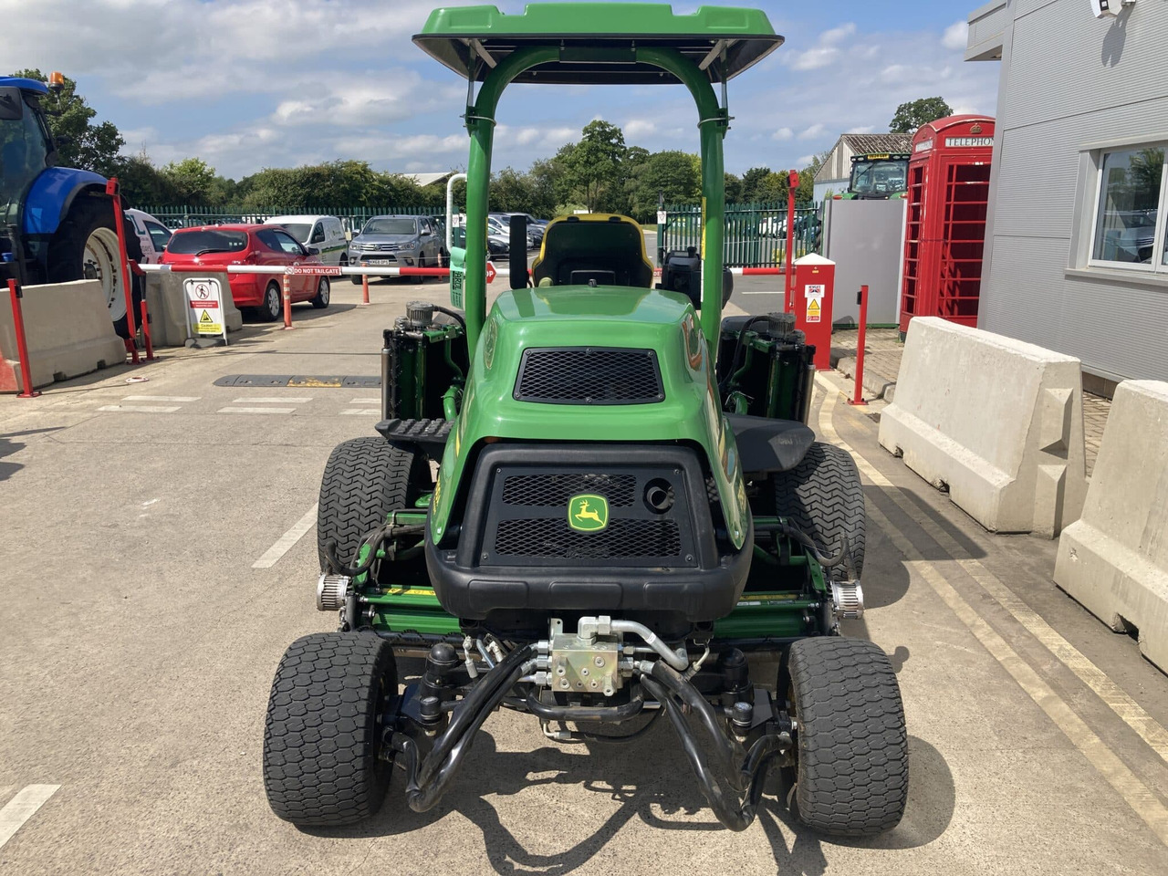 John Deere 7500AE fairway mower - Газонокосилка: фото 4 John Deere 7500AE fairway mower - Газонокосилка: фото 4