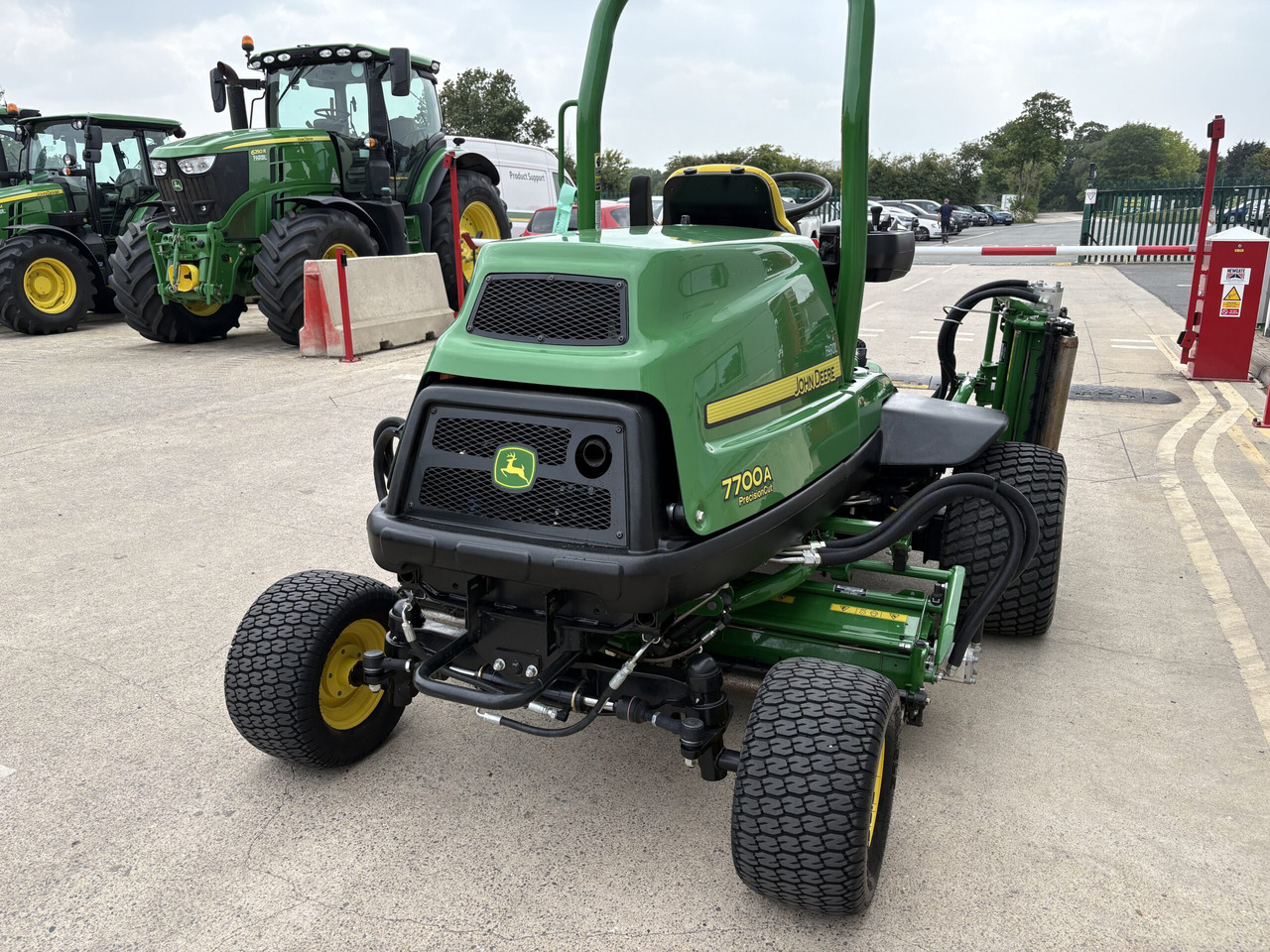 John Deere 7700A Fairway Mower - Газонокосилка: фото 4 John Deere 7700A Fairway Mower - Газонокосилка: фото 4