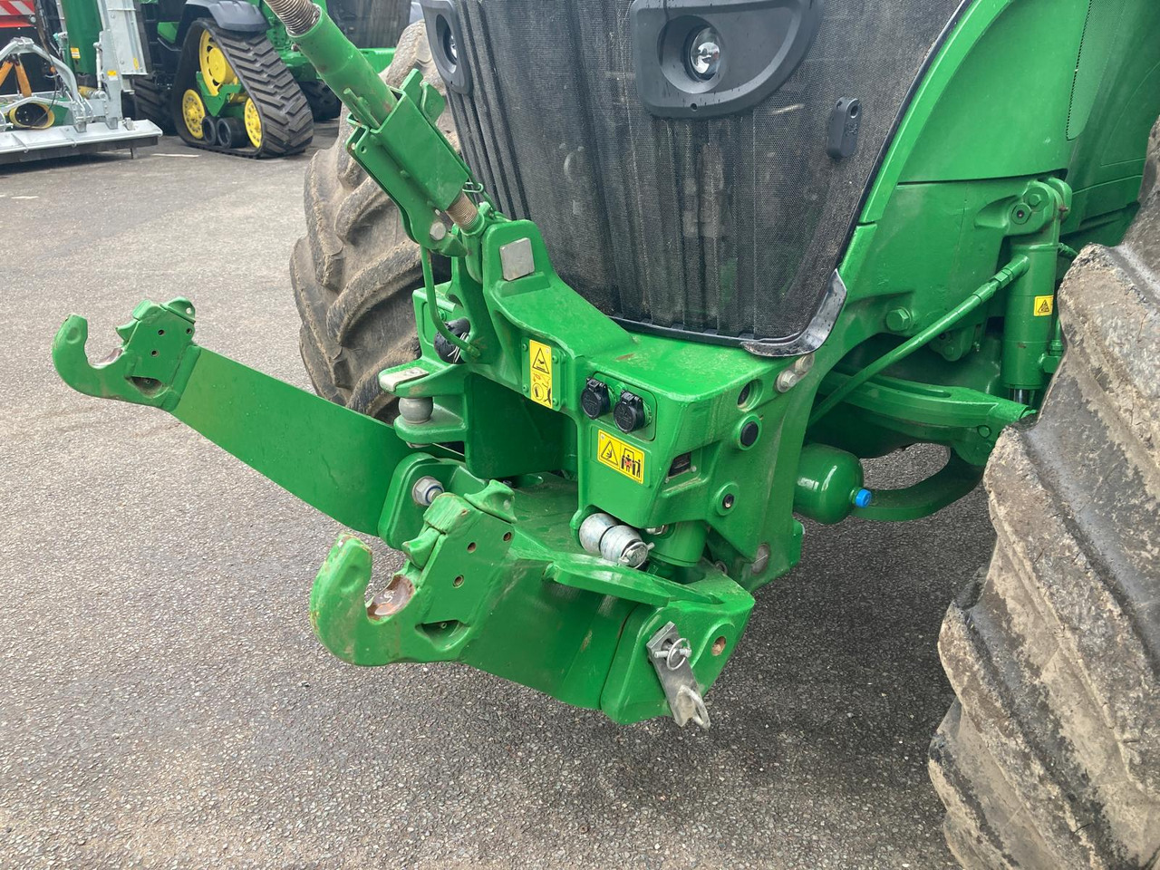 John Deere 7R 310 - Трактор: фото 3 John Deere 7R 310 - Трактор: фото 3
