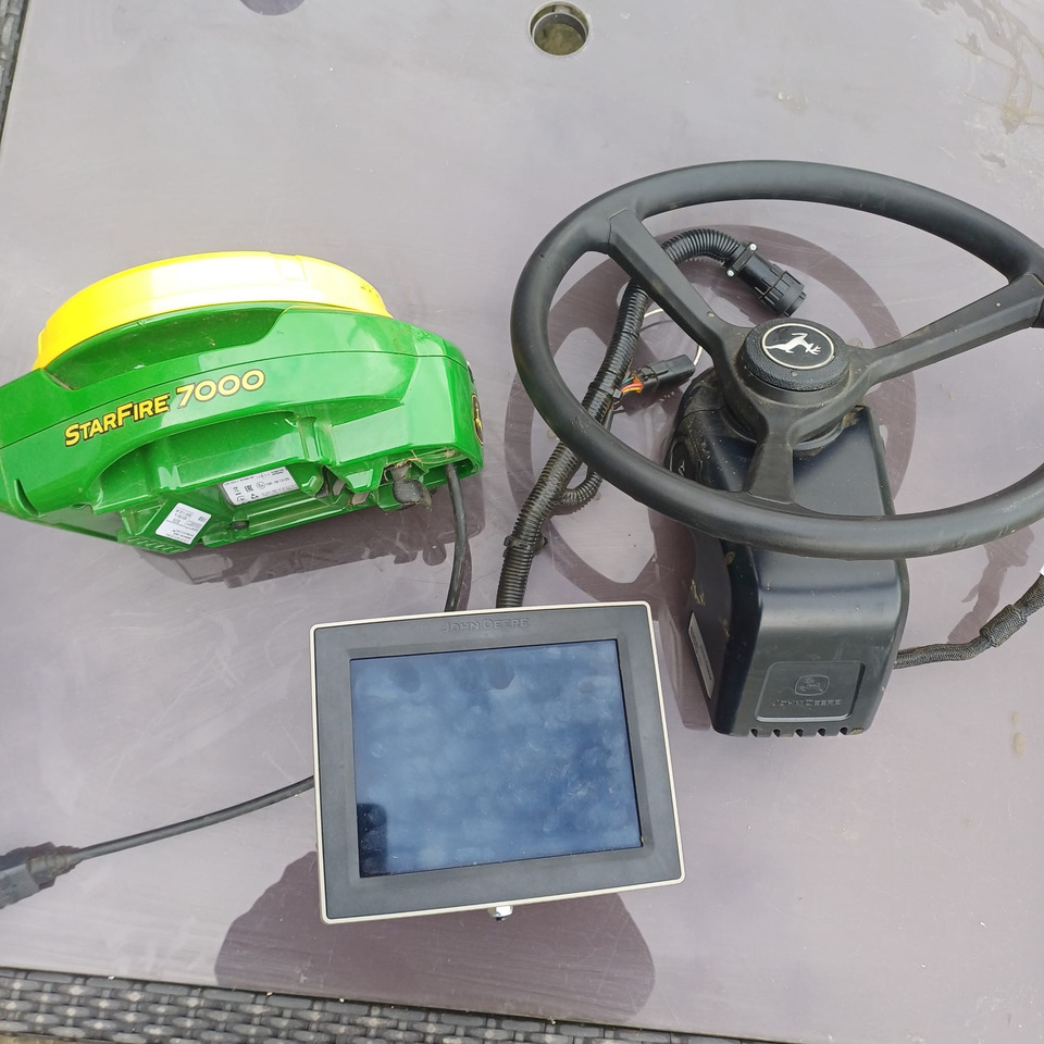 John Deere SF7000, 4240 screen + ATU300 wheel - Система навигации для Сельскохозяйственной техники: фото 1 John Deere SF7000, 4240 screen + ATU300 wheel - Система навигации для Сельскохозяйственной техники: фото 1