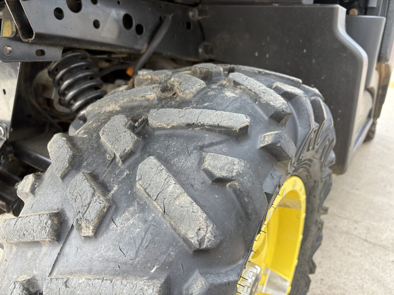 Квадроцикл John Deere XUV865M Gator: фото 8