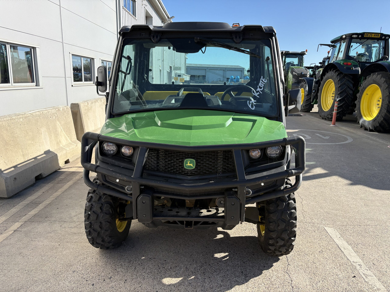 John Deere XUV865M Gator - Квадроцикл: фото 4 John Deere XUV865M Gator - Квадроцикл: фото 4