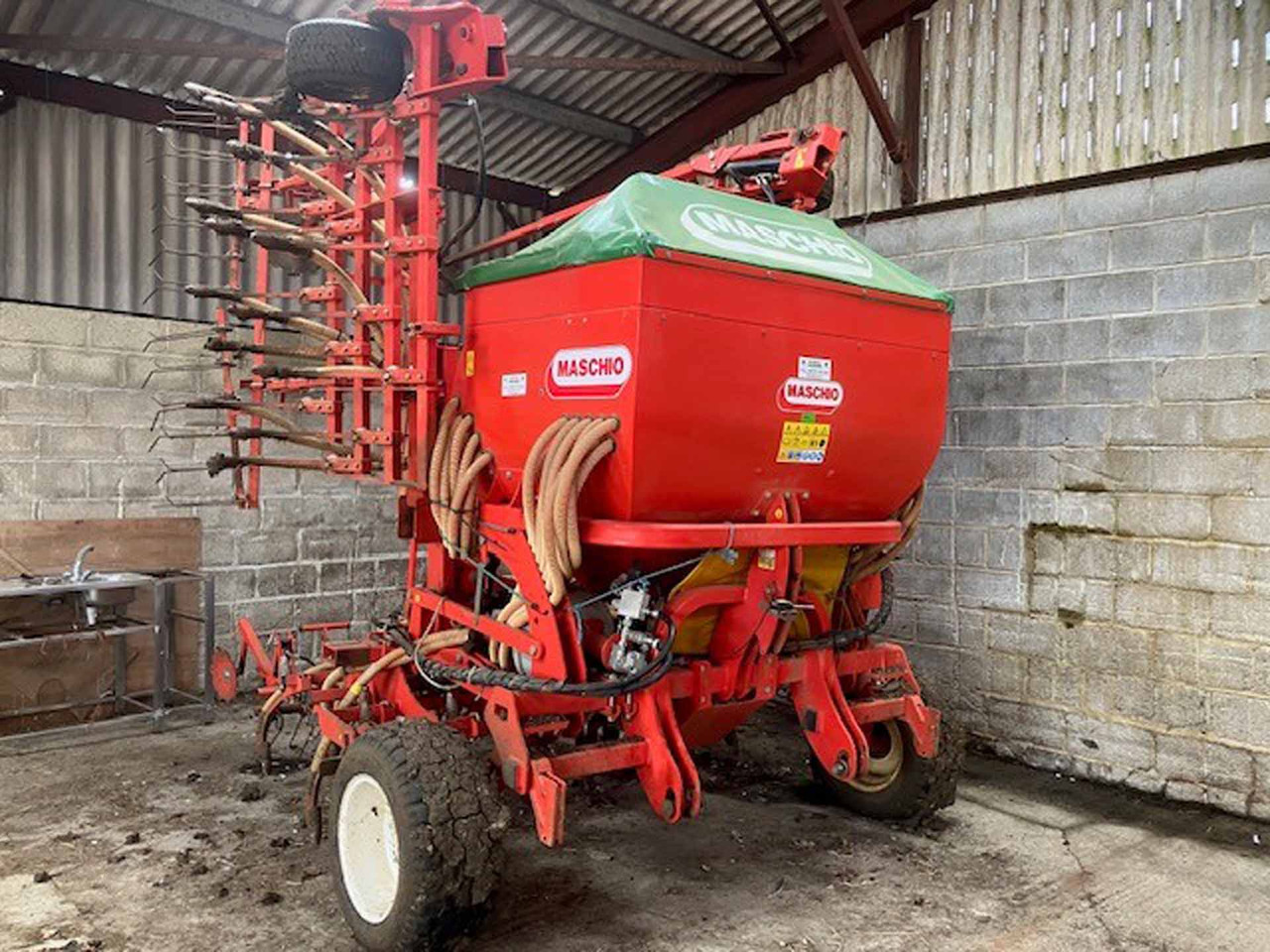 Maschio Primavera 6mtr Drill - Посевная техника: фото 1 Maschio Primavera 6mtr Drill - Посевная техника: фото 1