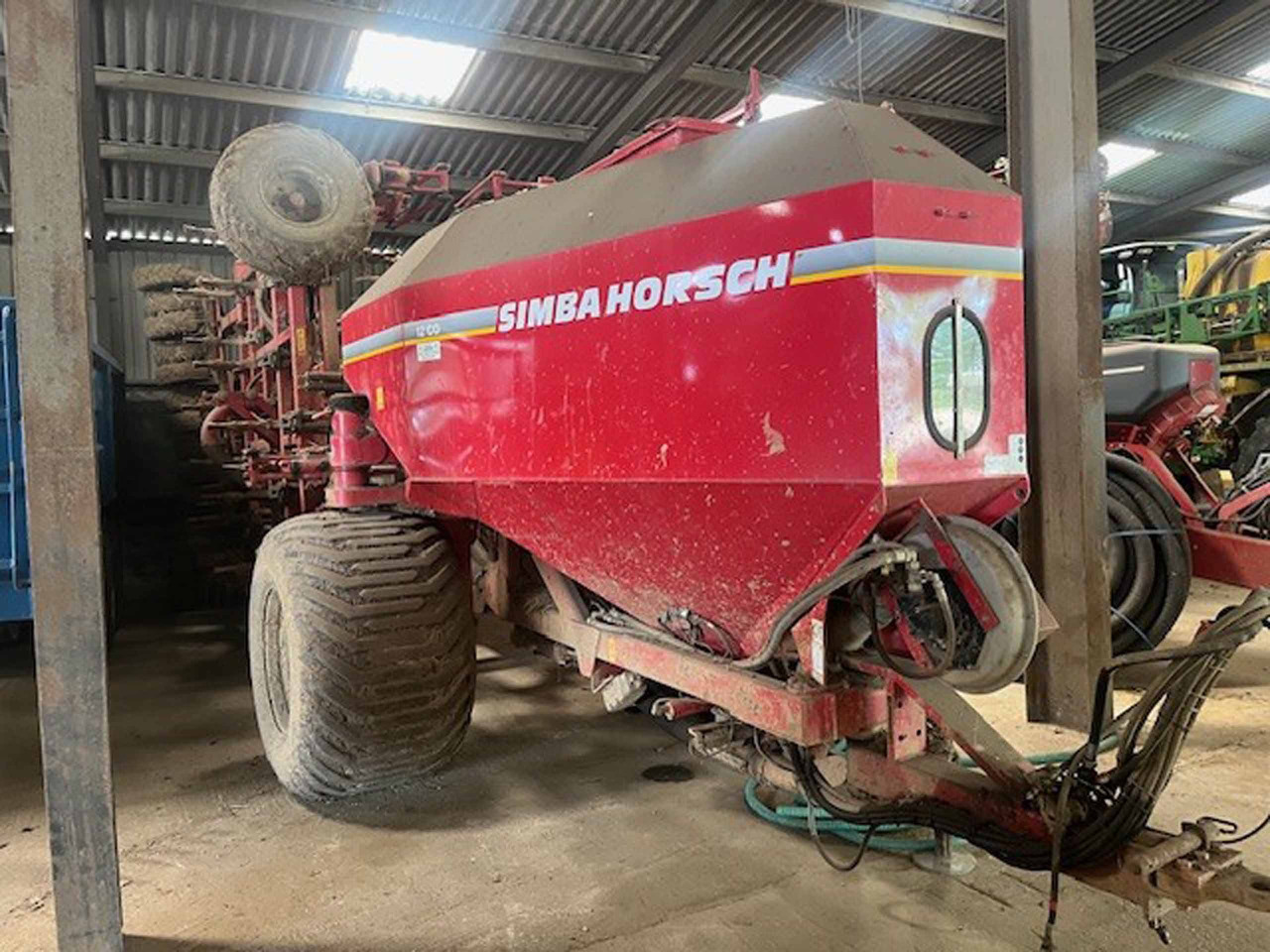 Simba Horsch C012 Drill - Посевная техника: фото 3 Simba Horsch C012 Drill - Посевная техника: фото 3