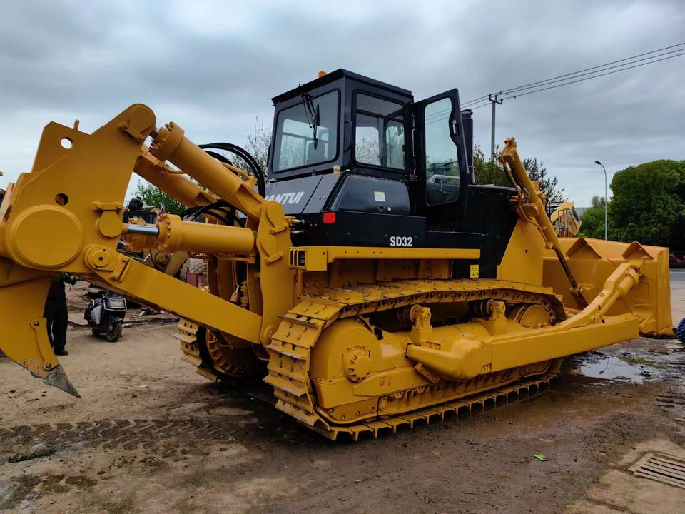 Shantui Second Hand Bulldozer SD32 Original Used Ripper Crawler Bulldozer Core Bearing Including Models SD13 SD16 SD22 SD32 SD42 - Бульдозер: фото 3 Shantui Second Hand Bulldozer SD32 Original Used Ripper Crawler Bulldozer Core Bearing Including Models SD13 SD16 SD22 SD32 SD42 - Бульдозер: фото 3