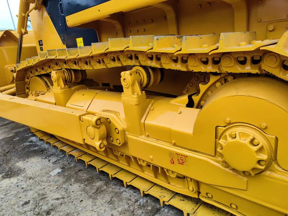 Shantui Second Hand Bulldozer SD32 Original Used Ripper Crawler Bulldozer Core Bearing Including Models SD13 SD16 SD22 SD32 SD42 - Бульдозер: фото 4 Shantui Second Hand Bulldozer SD32 Original Used Ripper Crawler Bulldozer Core Bearing Including Models SD13 SD16 SD22 SD32 SD42 - Бульдозер: фото 4