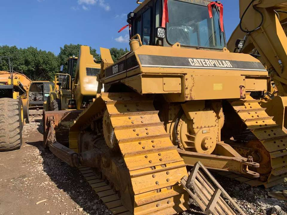 Used Caterpillar Bulldozer D6R, Caterpillar Bulldozer, Caterpillar D6R Bulldozer - Бульдозер: фото 3 Used Caterpillar Bulldozer D6R, Caterpillar Bulldozer, Caterpillar D6R Bulldozer - Бульдозер: фото 3