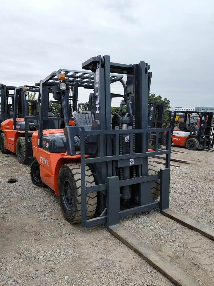 Used HELI Compact 5-ton Full Free Lift Mast Forklift Isuzu Engine - Дизельный погрузчик: фото 2 Used HELI Compact 5-ton Full Free Lift Mast Forklift Isuzu Engine - Дизельный погрузчик: фото 2