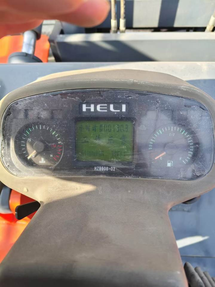 Used Heli 7-Ton Forklift with 4.5m Mast Height - Вилочный погрузчик: фото 5 Used Heli 7-Ton Forklift with 4.5m Mast Height - Вилочный погрузчик: фото 5