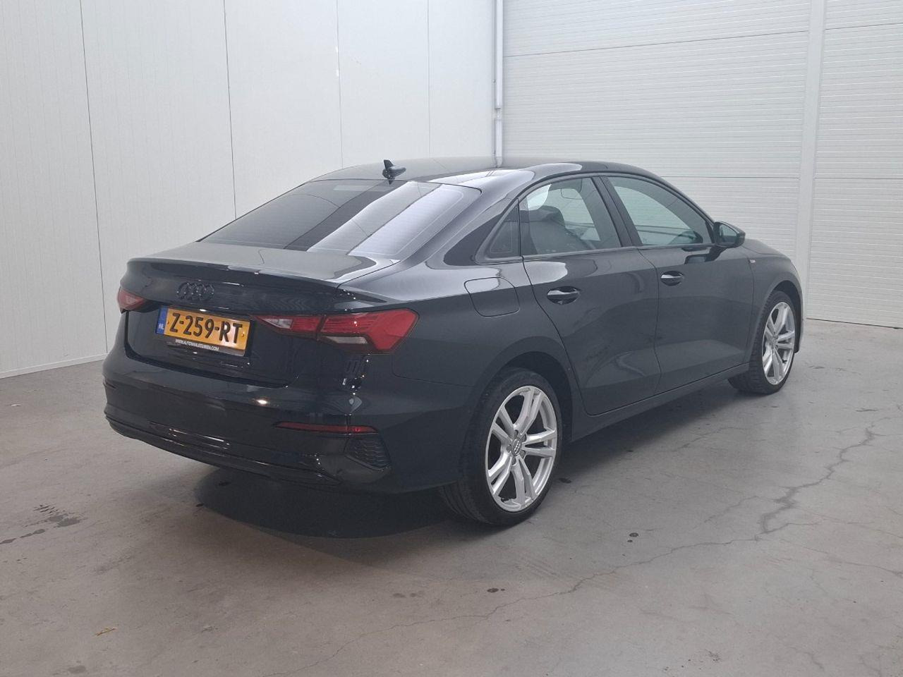 Audi A3 Limousine 30 TFSI S edition | 2021 | 127.594 km | Z259RT | NAP: Geen oordeel - Легковой автомобиль: фото 4 Audi A3 Limousine 30 TFSI S edition | 2021 | 127.594 km | Z259RT | NAP: Geen oordeel - Легковой автомобиль: фото 4