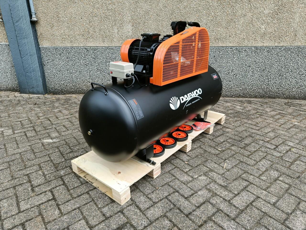 Deawoo DAAX500L Compressor Nieuw - Воздушный компрессор: фото 1 Deawoo DAAX500L Compressor Nieuw - Воздушный компрессор: фото 1