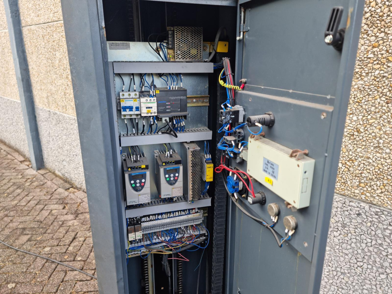 EVC MH R9-2000AE Wikkelmachine - Оборудование для мастерских: фото 4 EVC MH R9-2000AE Wikkelmachine - Оборудование для мастерских: фото 4