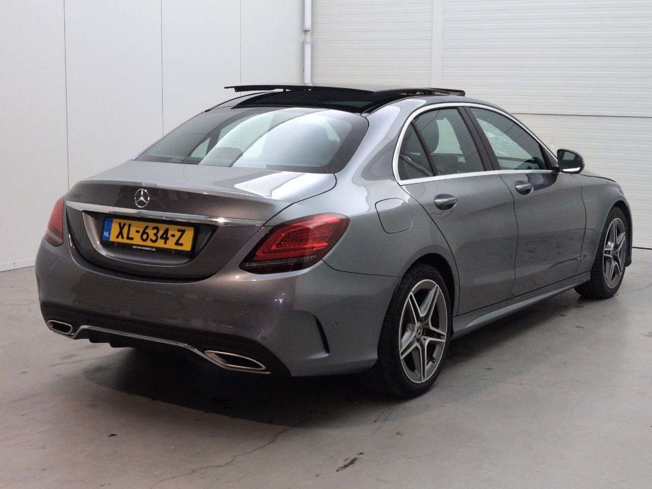Mercedes-Benz C-klasse 180 Premium Pack | 2019 | 105.115 km | Automaat | XL634Z | NAP: Logisch - Седан: фото 4 Mercedes-Benz C-klasse 180 Premium Pack | 2019 | 105.115 km | Automaat | XL634Z | NAP: Logisch - Седан: фото 4