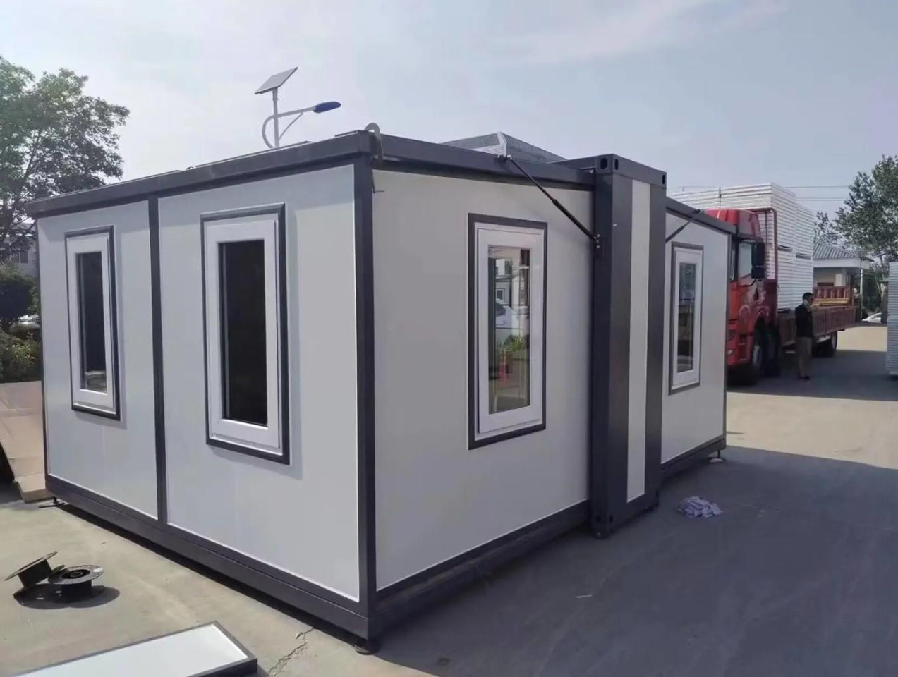 Mobiele Woonunit Tiny House StahlWorks 2.0 - Жилой контейнер: фото 1 Mobiele Woonunit Tiny House StahlWorks 2.0 - Жилой контейнер: фото 1