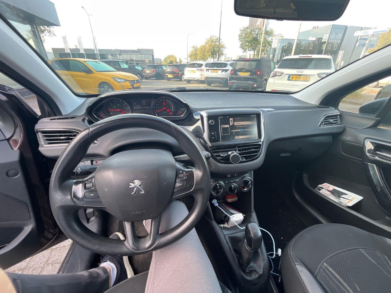 Peugeot 208 1.2 VTi Urban Soul LPG | 2013 | 299.279 km | 5TSZ75 | NAP: Geen oordeel - Хэтчбек: фото 5 Peugeot 208 1.2 VTi Urban Soul LPG | 2013 | 299.279 km | 5TSZ75 | NAP: Geen oordeel - Хэтчбек: фото 5