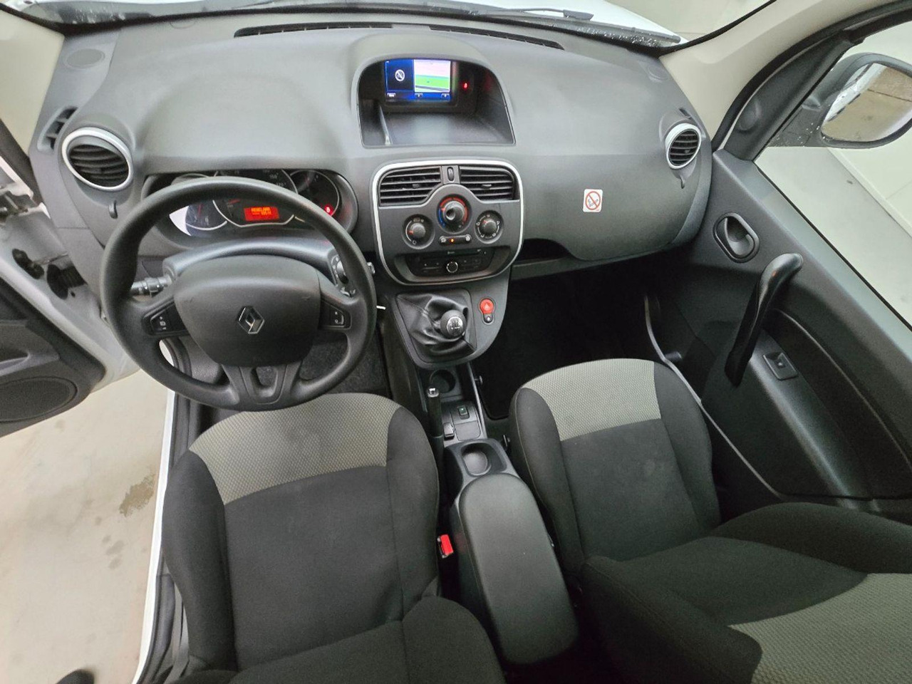 Renault Kangoo 1.5 Blue dCi 80 Comfort | 2020 | 118.122 km | VTL58N | NAP: Geen oordeel - Легковой фургон: фото 5 Renault Kangoo 1.5 Blue dCi 80 Comfort | 2020 | 118.122 km | VTL58N | NAP: Geen oordeel - Легковой фургон: фото 5