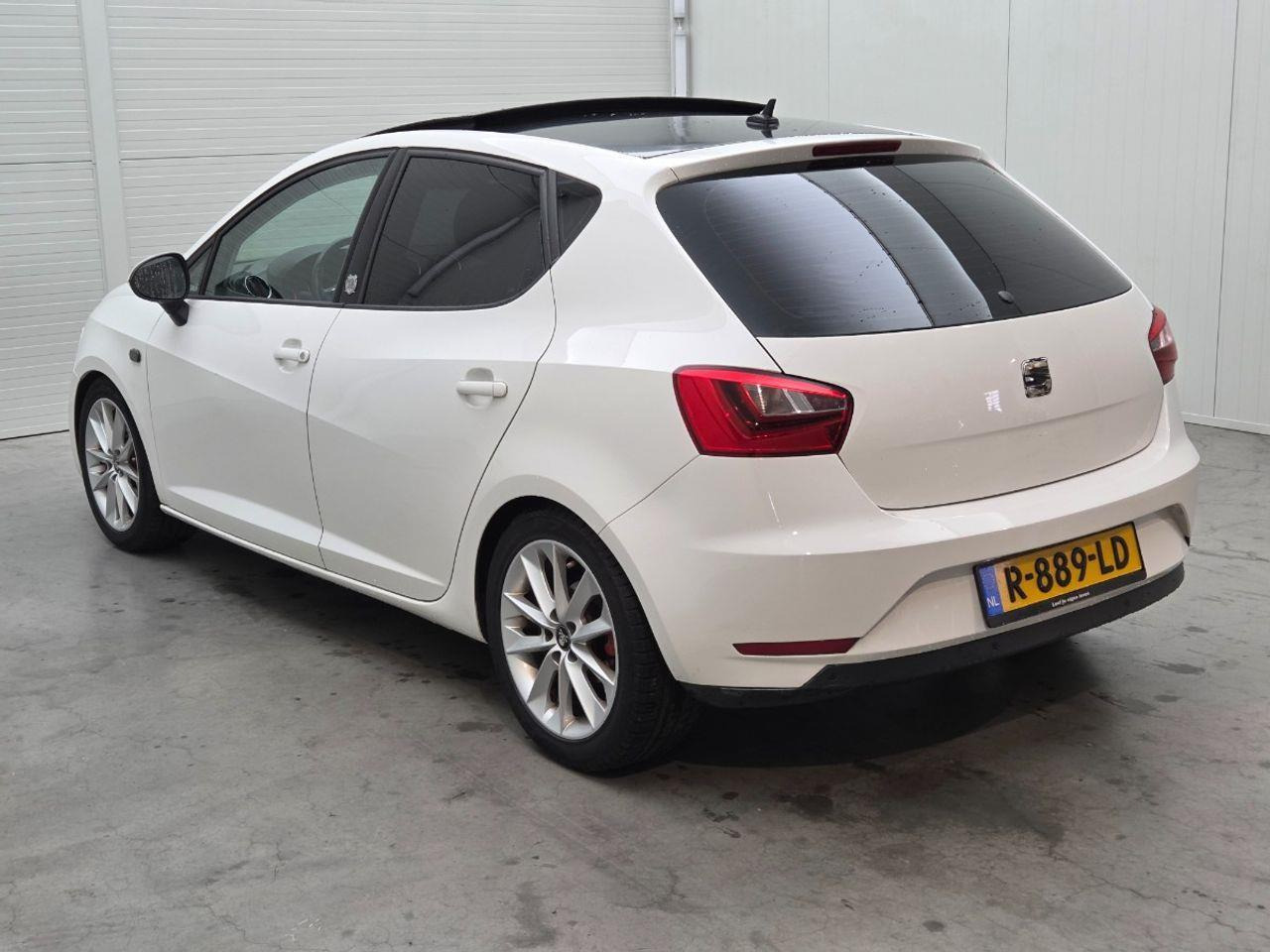SEAT Ibiza 1.0 EcoTSI FR Connect | 2017 | 165.376 km | R889LD | NAP: Geen oordeel - Хэтчбек: фото 3 SEAT Ibiza 1.0 EcoTSI FR Connect | 2017 | 165.376 km | R889LD | NAP: Geen oordeel - Хэтчбек: фото 3