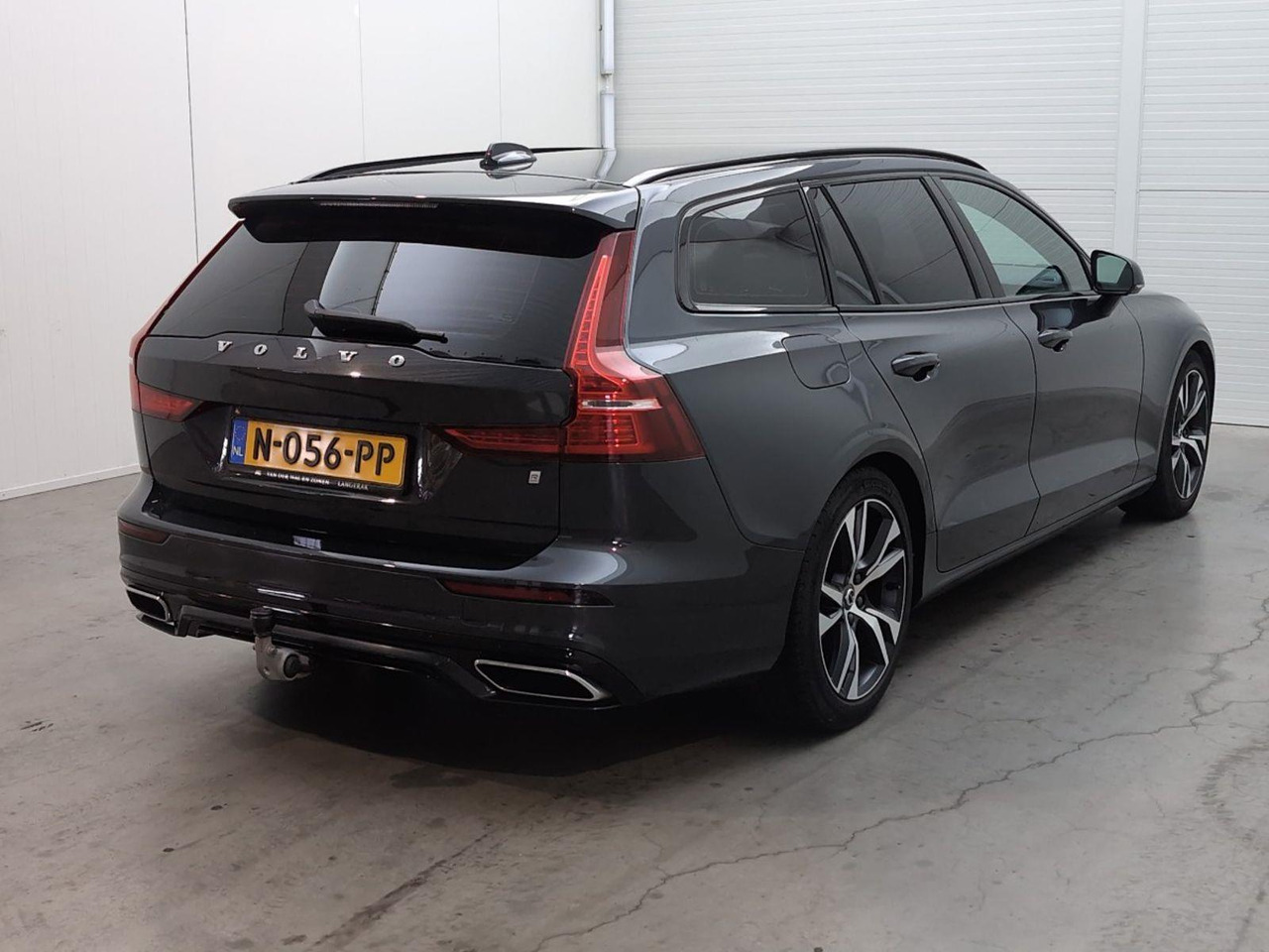 Volvo V60 2.0 D4 Inscription | 2019 | 192.437 km | Automaat | N056PP | NAP: Geen oordeel - Легковой автомобиль: фото 4 Volvo V60 2.0 D4 Inscription | 2019 | 192.437 km | Automaat | N056PP | NAP: Geen oordeel - Легковой автомобиль: фото 4