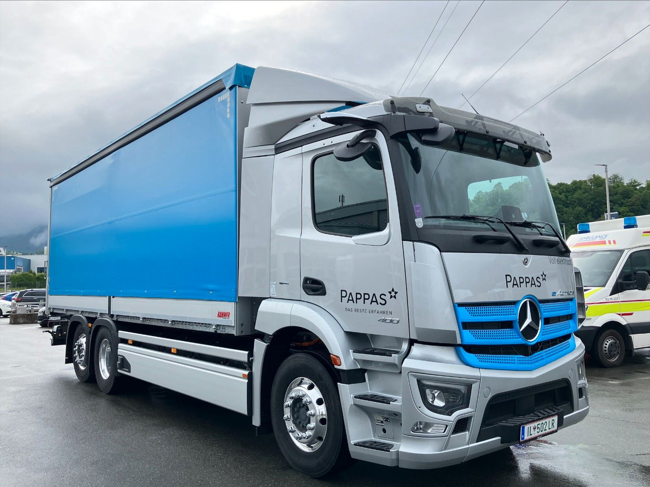 Mercedes-Benz eActros 400L 6x2 - Тентованный грузовик, Электрогрузовик: фото 4 Mercedes-Benz eActros 400L 6x2 - Тентованный грузовик, Электрогрузовик: фото 4