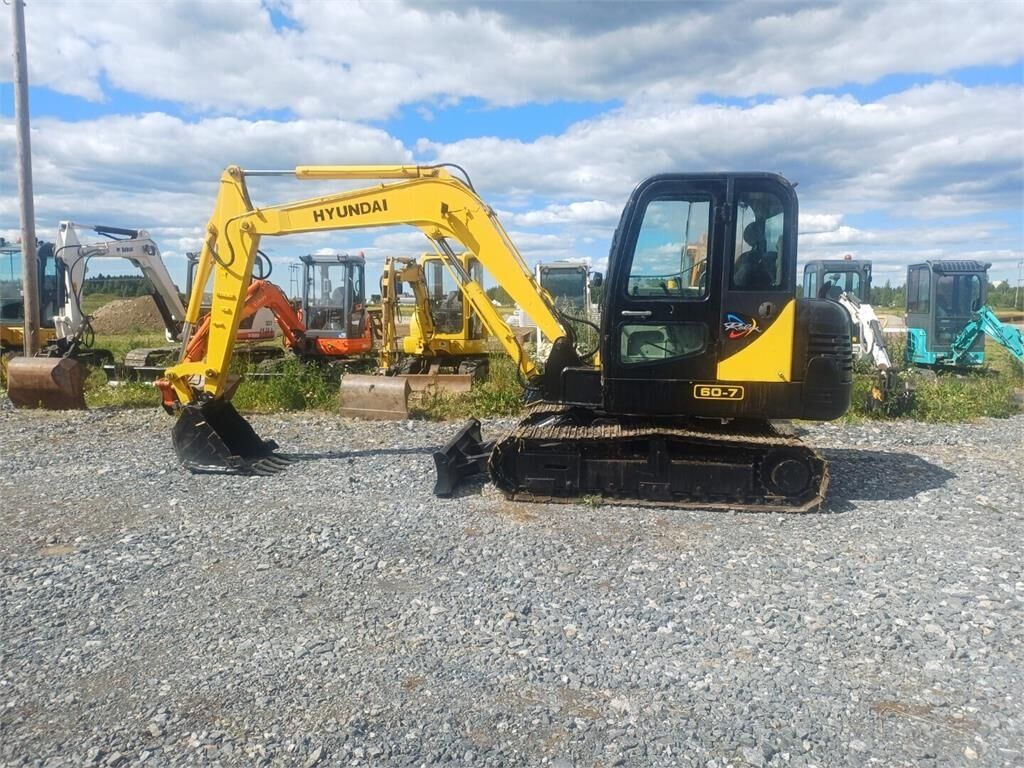 Hyundai R60-7 - Мини-экскаватор: фото 2 Hyundai R60-7 - Мини-экскаватор: фото 2