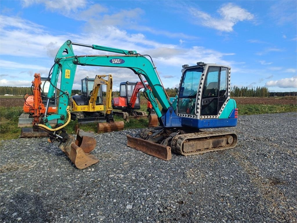 IHI 60ns Kallistuvalla liittimellä - Мини-экскаватор: фото 1 IHI 60ns Kallistuvalla liittimellä - Мини-экскаватор: фото 1