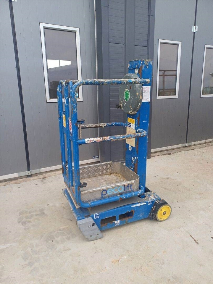 JLG Peco lift henkilönostin - Вертикальный мачтовый подъемник: фото 2 JLG Peco lift henkilönostin - Вертикальный мачтовый подъемник: фото 2
