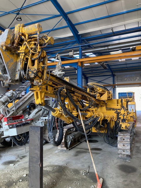 FOREUSE KLEMM KR 803D - Буровая машина: фото 3 FOREUSE KLEMM KR 803D - Буровая машина: фото 3