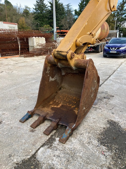 Pelle sur Chenilles CAT 215 - Гусеничный экскаватор: фото 2 Pelle sur Chenilles CAT 215 - Гусеничный экскаватор: фото 2