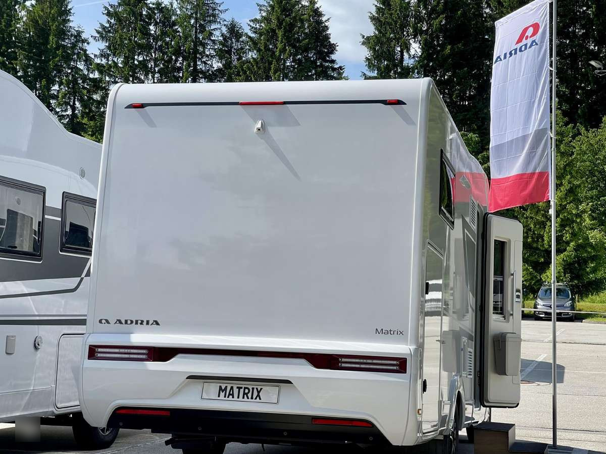 ADRIA Matrix 650 SL - Полуинтегрированный автодом: фото 4 ADRIA Matrix 650 SL - Полуинтегрированный автодом: фото 4