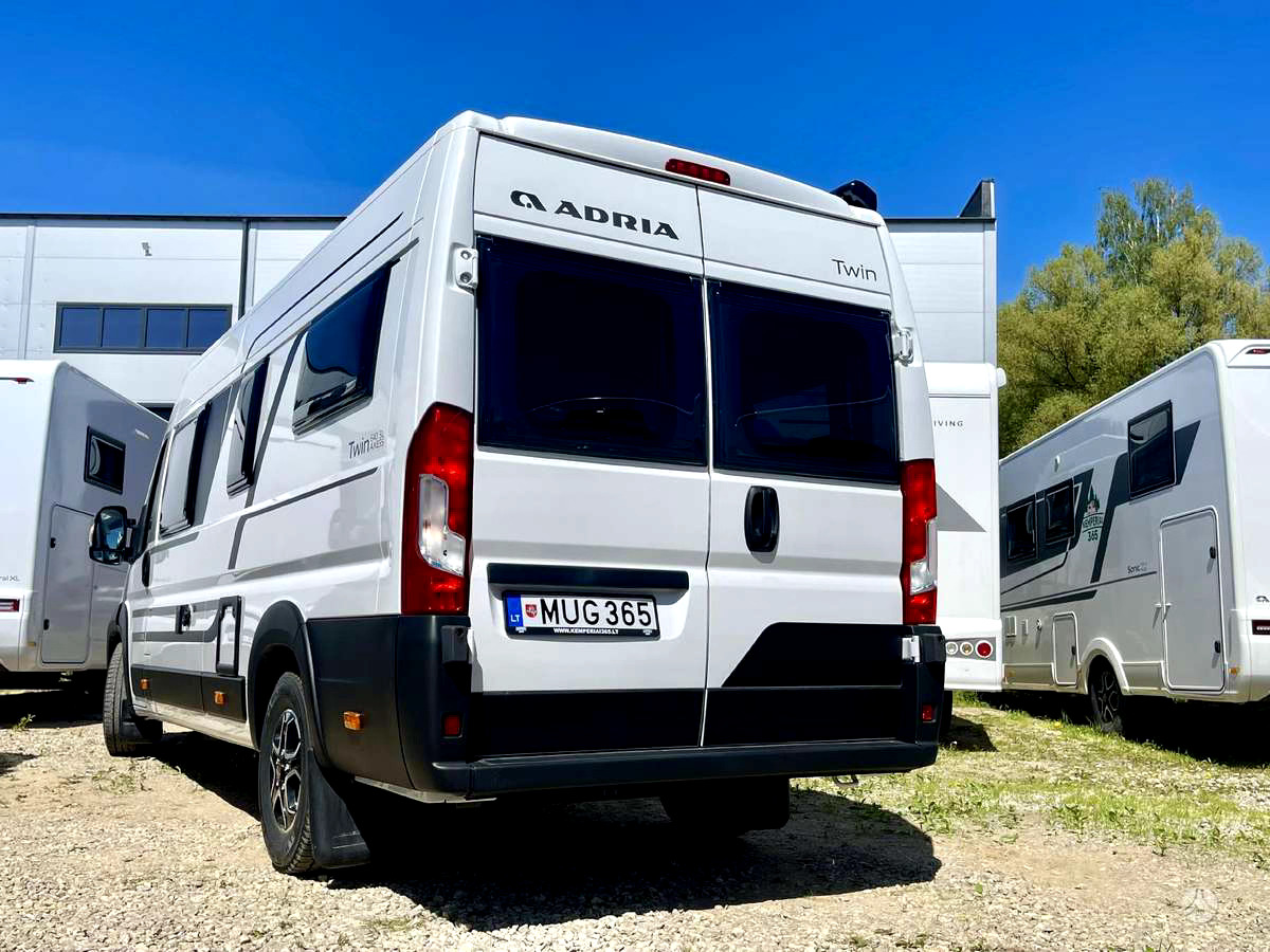 ADRIA Twin 640 SL - Кастенваген: фото 5 ADRIA Twin 640 SL - Кастенваген: фото 5