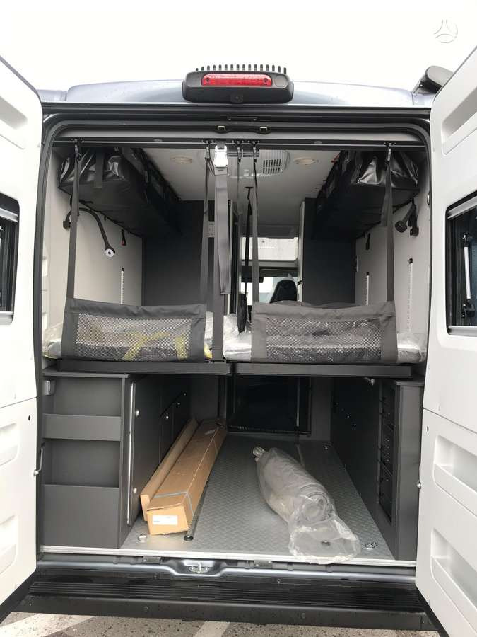 ADRIA Twin Sport 640 SG - Кастенваген: фото 5 ADRIA Twin Sport 640 SG - Кастенваген: фото 5