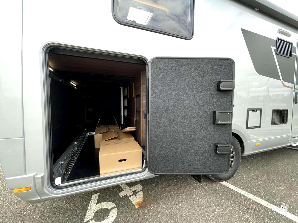 Интегрированный автодом Adria Super Sonic 780 SL: фото 19