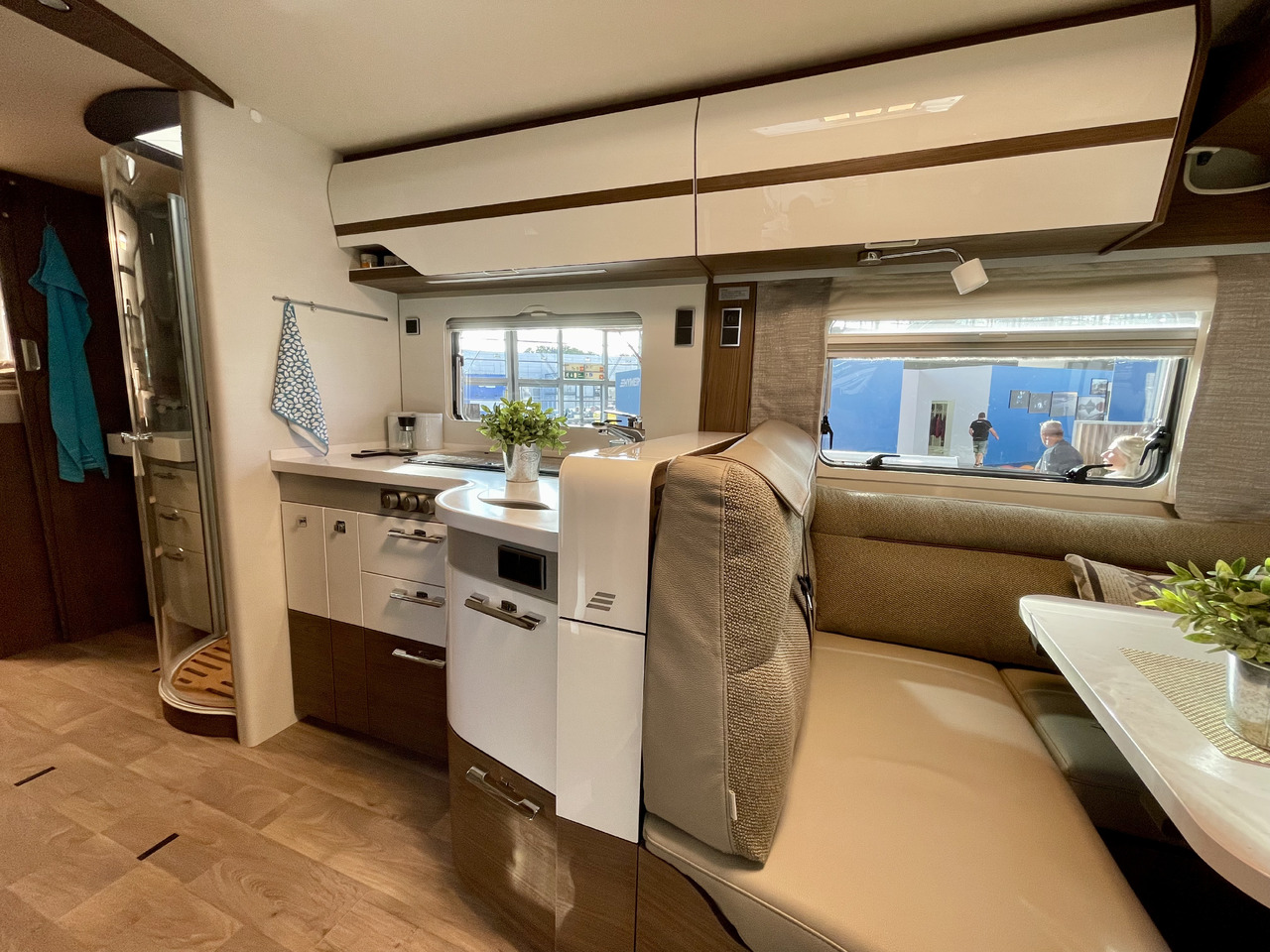 Hymer Hymer BMLI 880 MasterLine - Интегрированный автодом: фото 5 Hymer Hymer BMLI 880 MasterLine - Интегрированный автодом: фото 5