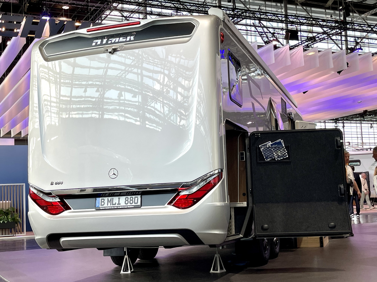 Hymer Hymer BMLI 880 MasterLine - Интегрированный автодом: фото 2 Hymer Hymer BMLI 880 MasterLine - Интегрированный автодом: фото 2