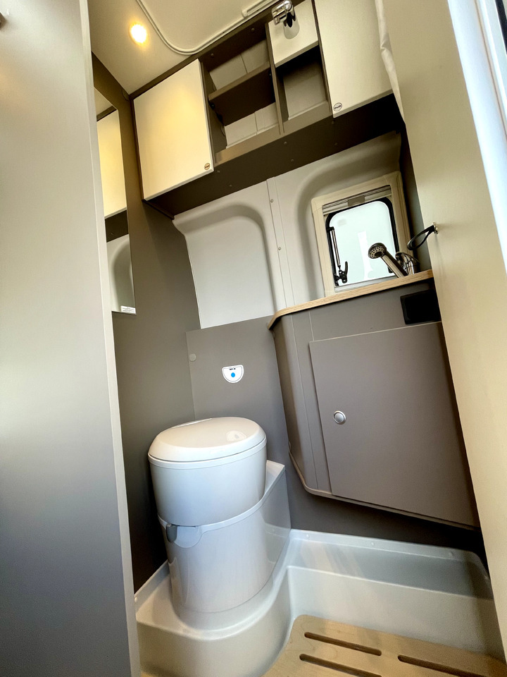 Кастенваген LMC Innovan 590C: фото 10 Кастенваген LMC Innovan 590C: фото 10